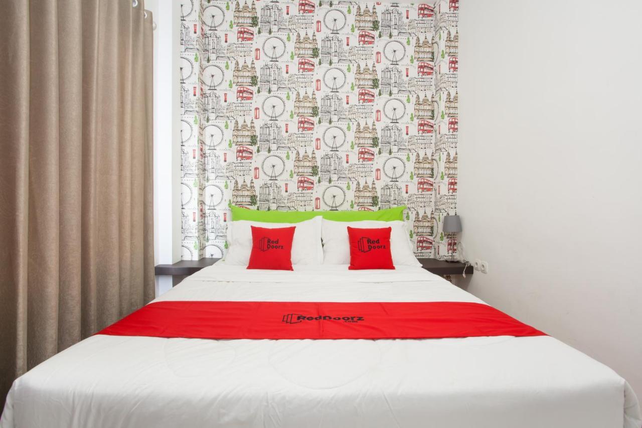 מלון באטו Reddoorz Near Museum Angkut Batu מראה חיצוני תמונה