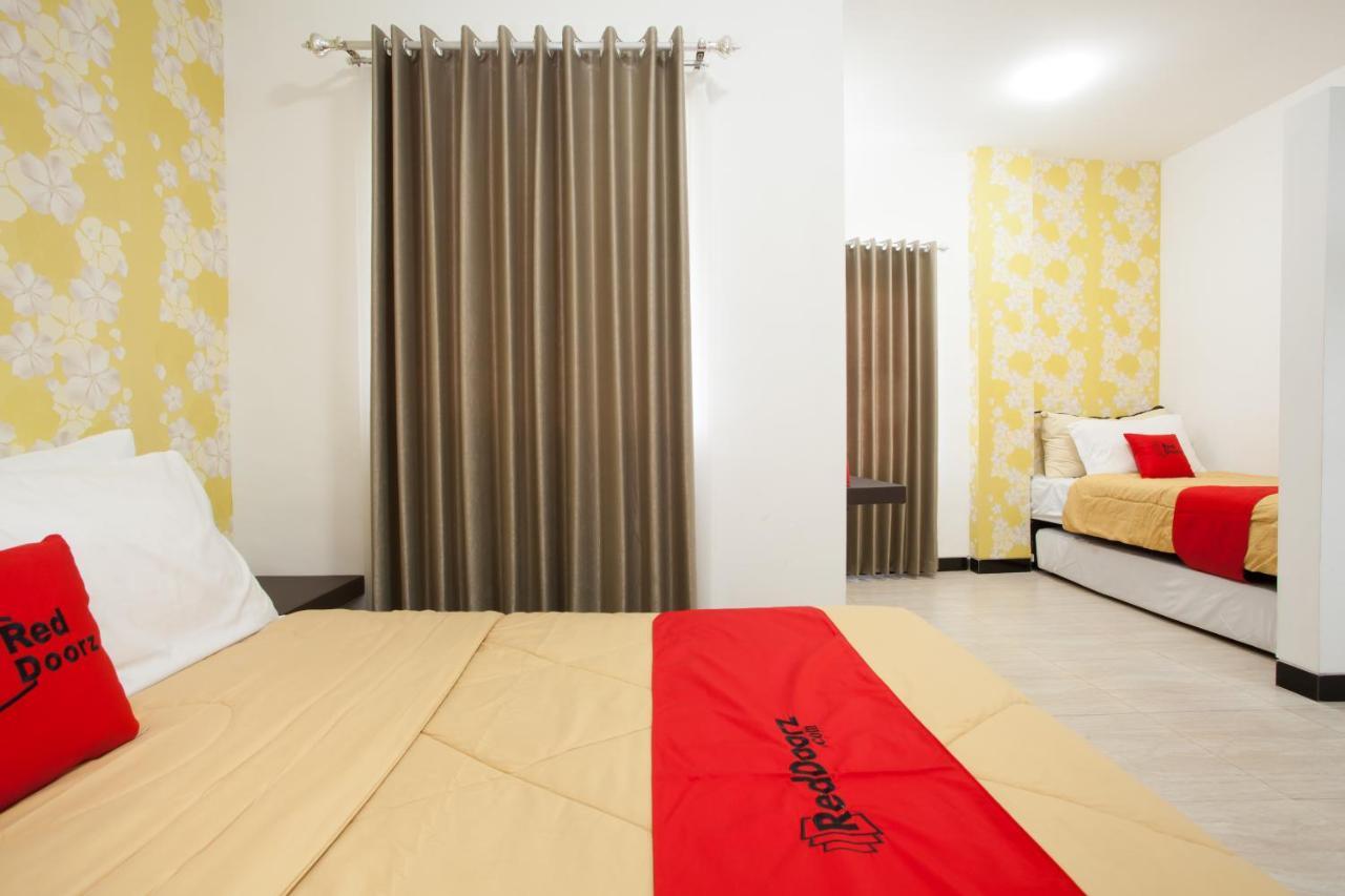 מלון באטו Reddoorz Near Museum Angkut Batu מראה חיצוני תמונה