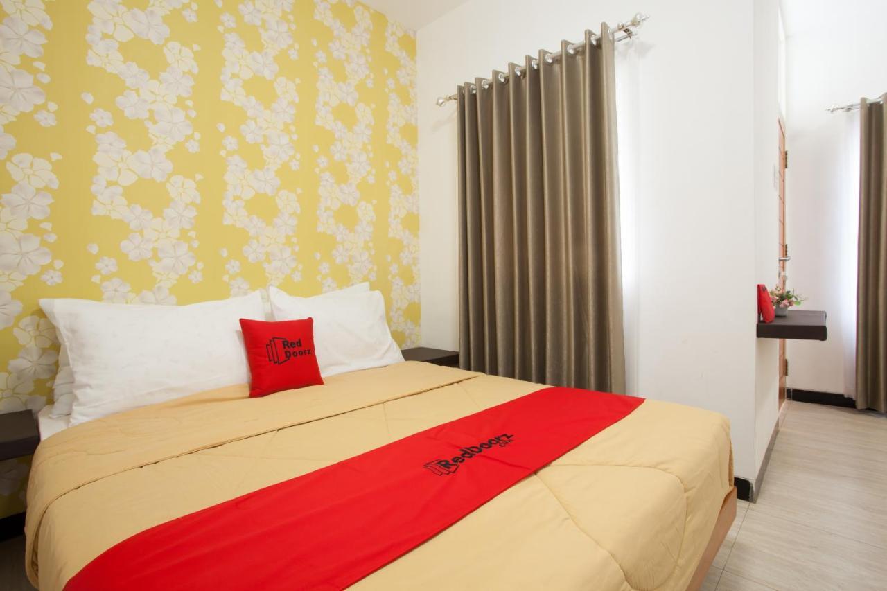 מלון באטו Reddoorz Near Museum Angkut Batu מראה חיצוני תמונה