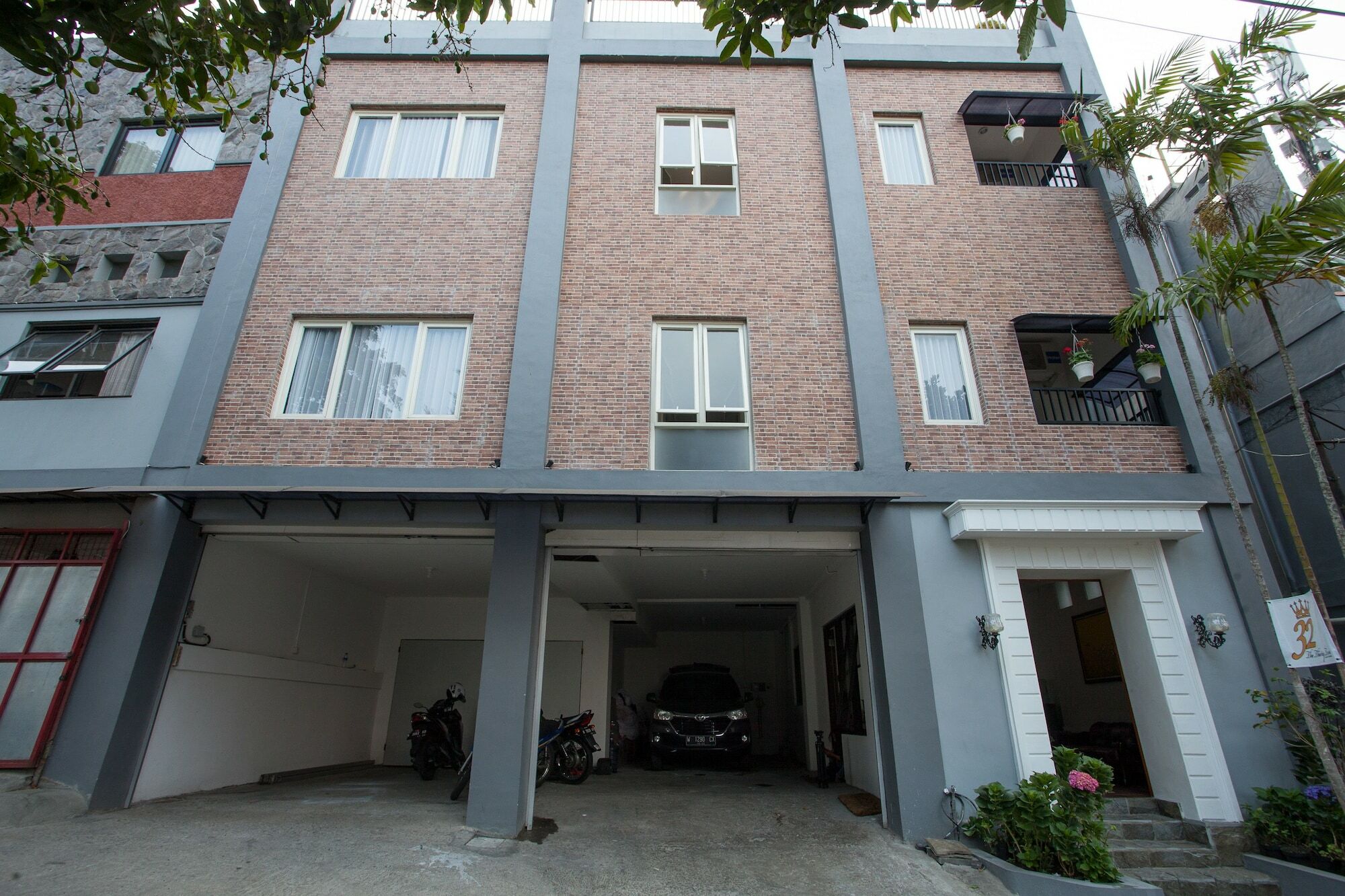 מלון באטו Reddoorz Near Museum Angkut Batu מראה חיצוני תמונה
