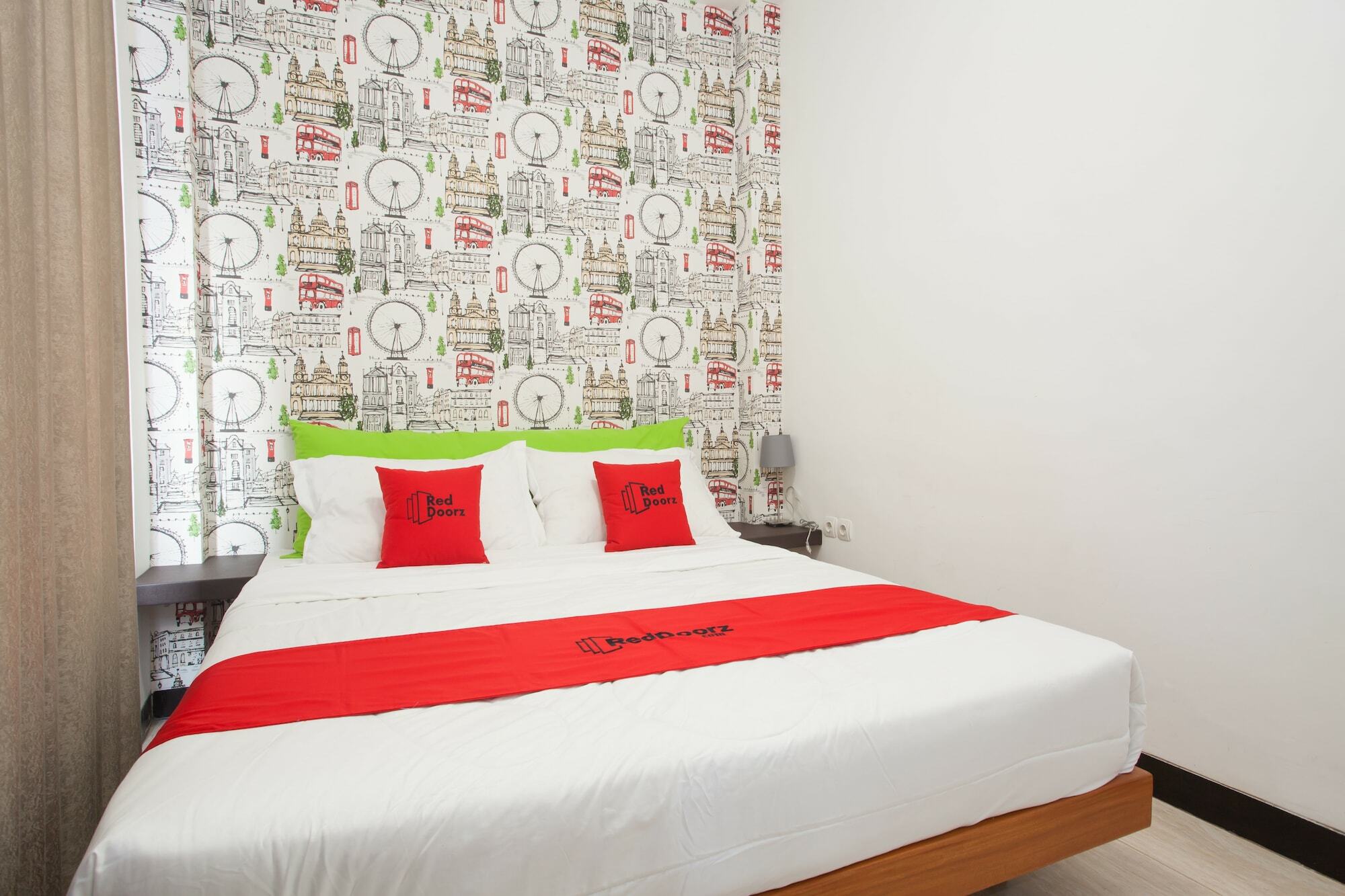 מלון באטו Reddoorz Near Museum Angkut Batu מראה חיצוני תמונה